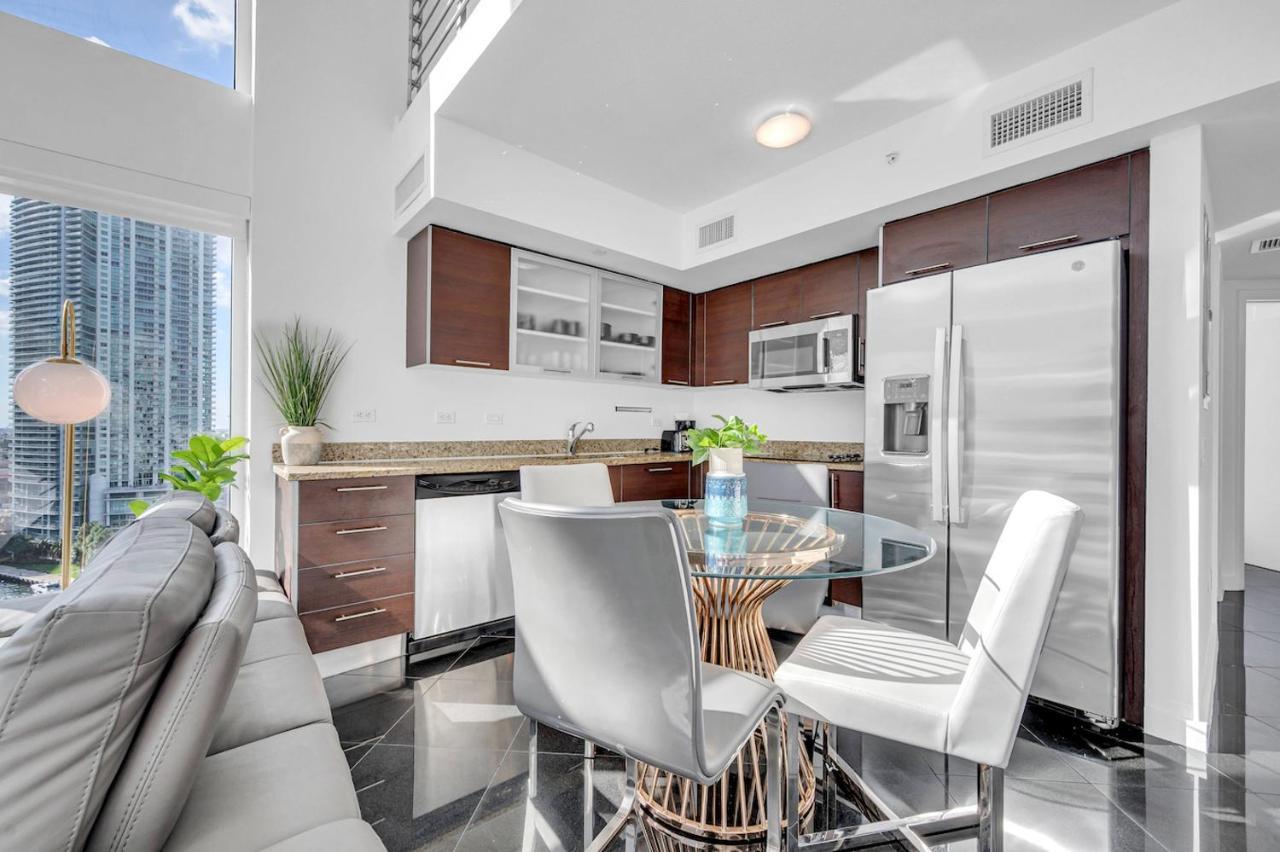 Iconic 2 Bedroom Loft Brickell-Stunning Views Miami Exteriér fotografie